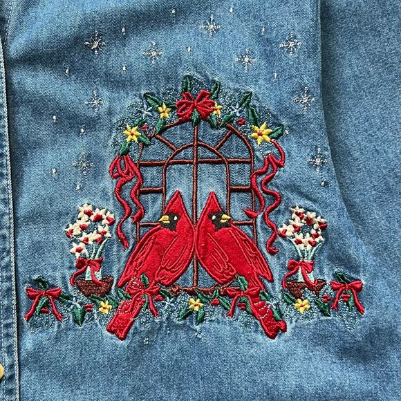 Vintage Embroidered Cardinals Holiday Winter Denim Button Up Birds Shirt Flower - Picture 3 of 9
